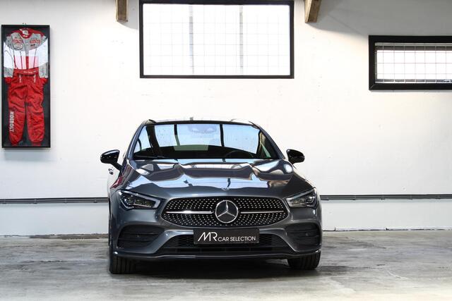 Mercedes-Benz CLA-KLASSE 250 e AMG Line | Nightpakket | Panoramadak | Memory | Camera | Sfeerverlichting | Apple Carplay | BTW |