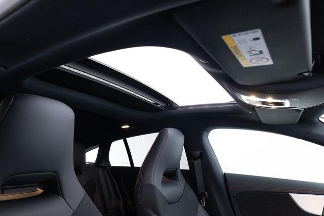 Mercedes-Benz CLA-KLASSE 200 Shooting Brake Business Solution AMG | PANORAMADAK | EL. STOELEN ? 1e Eigenaar .