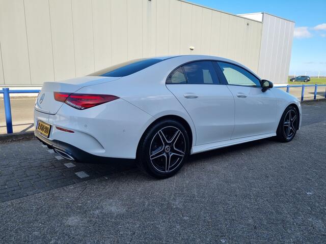 Mercedes-Benz CLA-KLASSE 200 Business Solution AMG | Burmester| Nieuw model | Navi | Cruise |