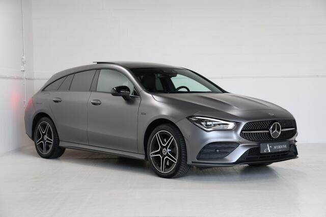 Mercedes-Benz CLA-KLASSE Shootingbrake 250 e AMG Night Ed. NAP/Pano/Sfeerv/Trekh/Mat