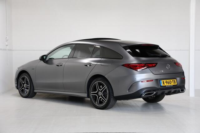 Mercedes-Benz CLA-KLASSE Shootingbrake 250 e AMG Night Ed. NAP/Pano/Sfeerv/Trekh/Mat