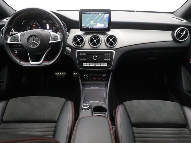 Mercedes-Benz CLA-KLASSE 180 Automaat AMG Business Solution | PANO | STOELVERW. | TREKHAAK