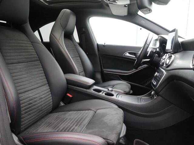 Mercedes-Benz CLA-KLASSE 180 Automaat AMG Business Solution | PANO | STOELVERW. | TREKHAAK