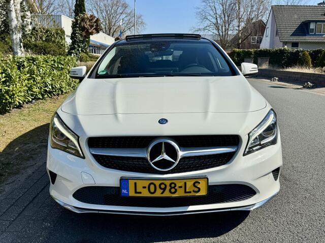 Mercedes-Benz CLA-KLASSE 200 Automaat 156PK PanooCameraoCarplay