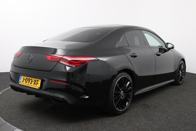 Mercedes-Benz CLA-KLASSE 200 Business Solution AMG | Widescreen| Sfeerverlichting| MultiBeam LED| Panoramadak |