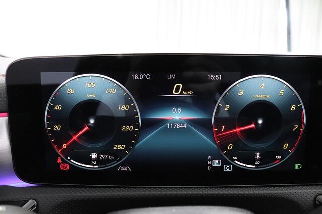 Mercedes-Benz CLA-KLASSE 200 Business Solution AMG | Widescreen| Sfeerverlichting| MultiBeam LED| Panoramadak |