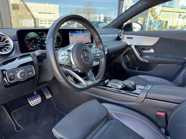 Mercedes-Benz CLA-KLASSE Shooting Brake 180 AUT Bns Sul AMG Pano | Wit Metallic | Camera |