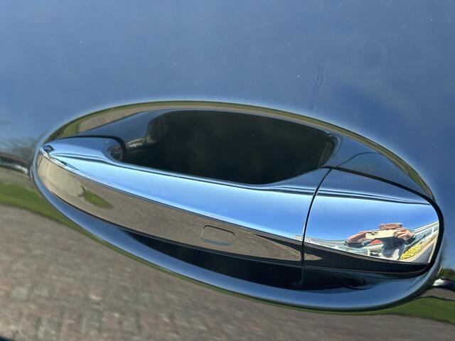 Mercedes-Benz CLA-KLASSE Shooting Brake 180 AMG-Line | Memory | Sfeer | Panodak | Keyless