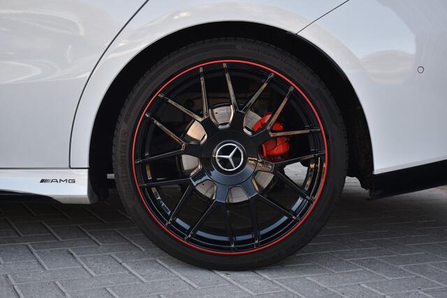 Mercedes-Benz CLA-KLASSE 180 AMG Line | 45 UITVOERING | AMBIANCE VERLICHTING | CRUISE CONTROL | SPORTSTOELEN