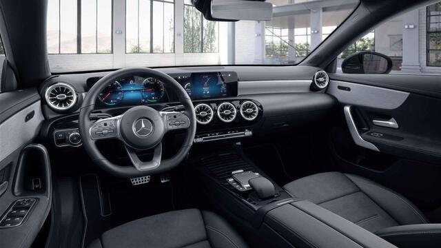 Mercedes-Benz CLA-KLASSE 250 e Advantage | AMG | Night | Sfeerverlichting | Widescreen | Stoelverwarming |