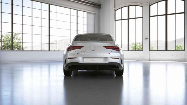 Mercedes-Benz CLA-KLASSE 250 e Advantage | AMG | Night | Sfeerverlichting | Widescreen | Stoelverwarming |