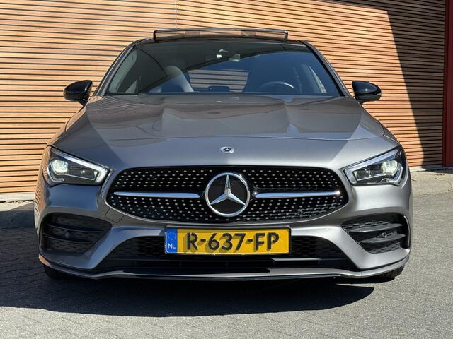 Mercedes-Benz CLA-KLASSE Shooting Brake 180 Business Line Panodak / LED / Navi / Carplay / Half Leer / Stoelverwarming