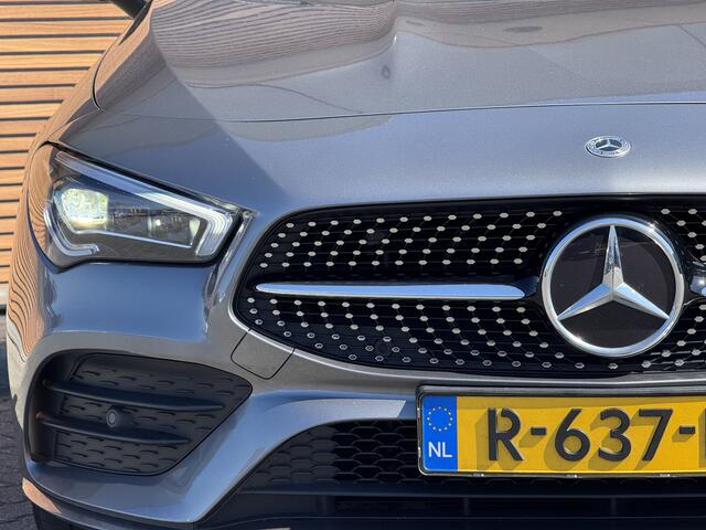 Mercedes-Benz CLA-KLASSE Shooting Brake 180 Business Line Panodak / LED / Navi / Carplay / Half Leer / Stoelverwarming