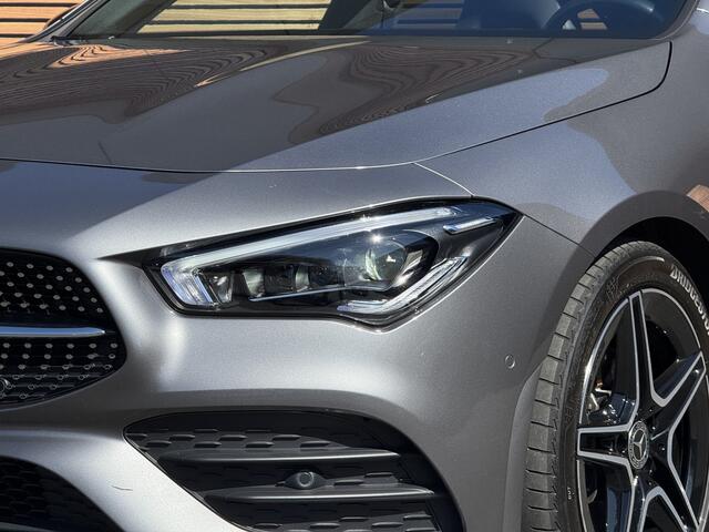 Mercedes-Benz CLA-KLASSE Shooting Brake 180 Business Line Panodak / LED / Navi / Carplay / Half Leer / Stoelverwarming
