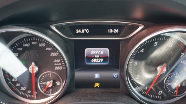 Mercedes-Benz CLA-KLASSE 180 Business Sol.