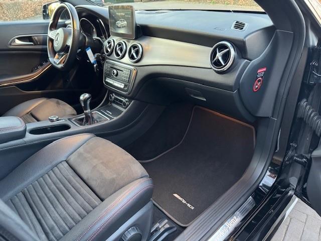 Mercedes-Benz CLA-KLASSE 180 AMG NIGHT EDITION PLUS/XENON/HLEER/FACELIFT