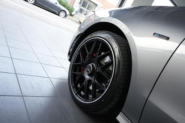 Mercedes-Benz CLA-KLASSE 250 e AMG 45S | SFEER | PANO | CAMERA | 45S