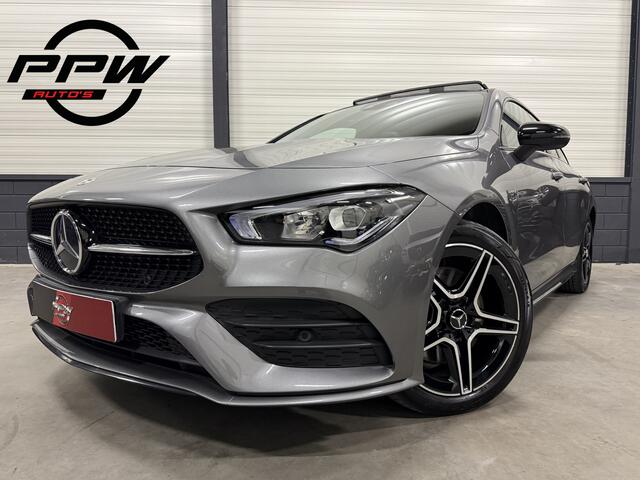 Mercedes-Benz CLA-KLASSE Shooting Brake 250 e AMG PANO/CAMERA/WIDE-SCREEN/MEMORY/SFEER/ALCANTARA-LEER SPORT/DAB/PRIVACY/NIGHT-PACK/18"AMG/ABSOLUTE NIEUWSTAAT