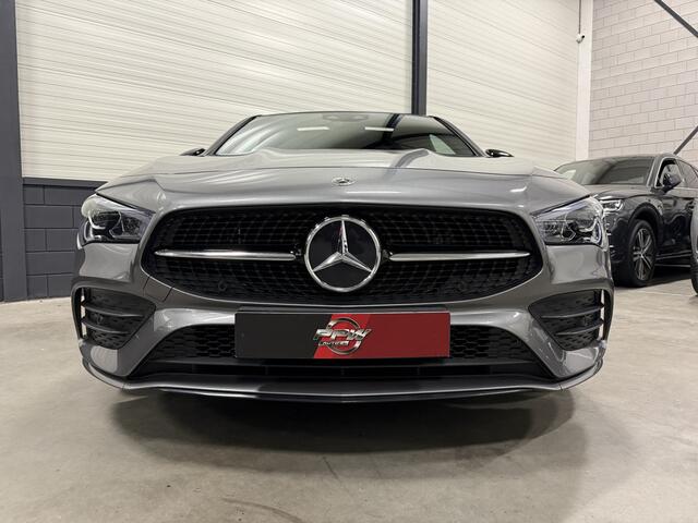 Mercedes-Benz CLA-KLASSE Shooting Brake 250 e AMG PANO/CAMERA/WIDE-SCREEN/MEMORY/SFEER/ALCANTARA-LEER SPORT/DAB/PRIVACY/NIGHT-PACK/18"AMG/ABSOLUTE NIEUWSTAAT