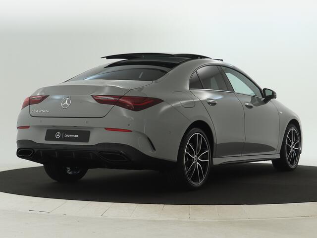 Mercedes-Benz CLA-KLASSE 250 e Business Solution AMG | Nightpakket | AMG Line Plus pakket | Parkeerpakket met 360°-camera | KEYLESS-GO | Winter pakket | Antidiefstalpakket GUARD 360° Plus | Head-up display | Dodehoekassistent |