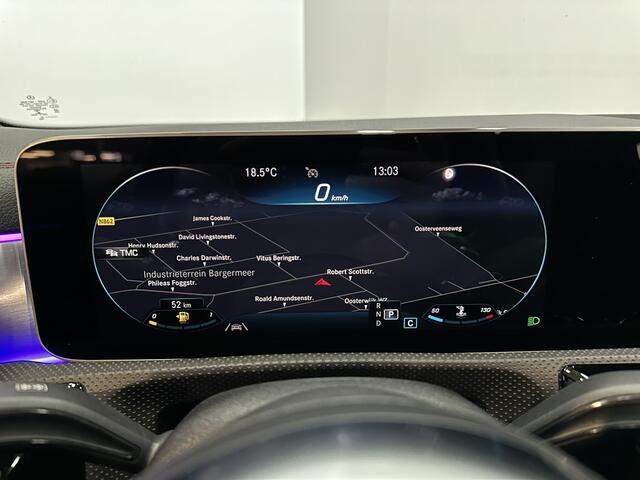 Mercedes-Benz CLA-KLASSE 180 Business Solution AMG Line | Airco ECC | LED | Panorama | Sfeer | Widescreen | Camera | Apple Carplay | Isofix | NAP |