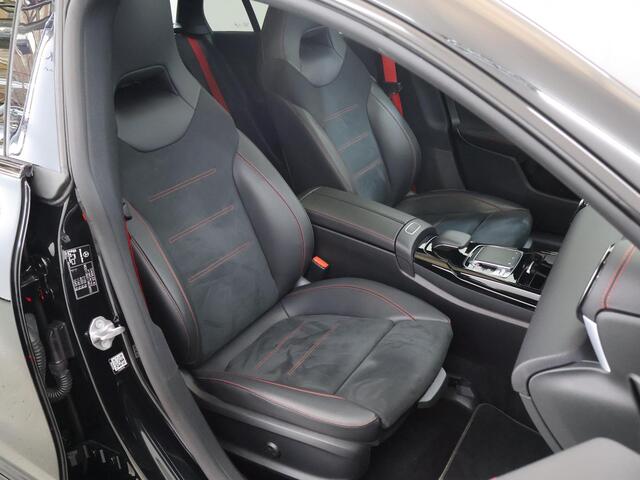 Mercedes-Benz CLA-KLASSE Shooting Brake AMG 35 4MATIC Premium Plus | Panoramadak | Keyless | Memory | 19"lichtmetalen velgen | Multibeam | Sfeerverlichting | Widescreen | Stoelverwarming |
