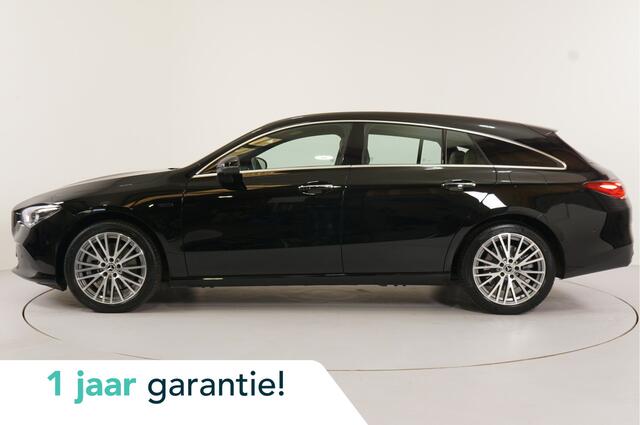 Mercedes-Benz CLA-KLASSE Shooting Brake 250 e Progressive | Leer | 360 Camera | Adaptieve cruise | Stl. verw. | Sfeerverl. | Dodehoek |