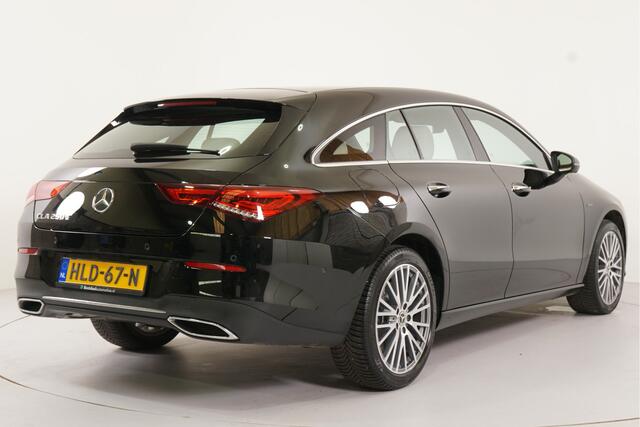 Mercedes-Benz CLA-KLASSE Shooting Brake 250 e Progressive | Leer | 360 Camera | Adaptieve cruise | Stl. verw. | Sfeerverl. | Dodehoek |