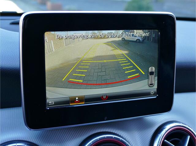 Mercedes-Benz CLA-KLASSE Shooting Brake 180 Edition AMG-line | achteruitrijcamera | stoelverwarming