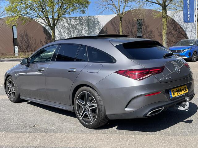 Mercedes-Benz CLA-KLASSE Shooting Brake 200 Business Solution AMG VAN: 36.900,- VOOR: 34.877,- UW LENTEVOORDEEL: 2.023,- AMBILIGHT | CAMERA | TREKHAAK | PANORAMADAK | ELECTR A.KLEP.