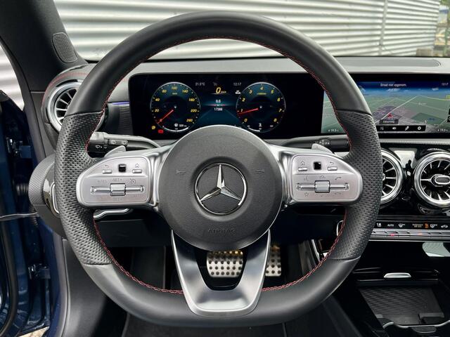 Mercedes-Benz CLA-KLASSE Shooting Brake 180 AMG | Panoramadak | Night | Sfeerverlichting | Achteruitrijcamera | Stoelverwarming | Dodehoekassistent | Apple & Android Carplay | Showmodel SALE