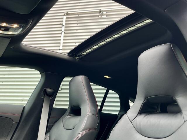 Mercedes-Benz CLA-KLASSE Shooting Brake 180 AMG | Panoramadak | Night | Sfeerverlichting | Achteruitrijcamera | Stoelverwarming | Dodehoekassistent | Apple & Android Carplay | Showmodel SALE
