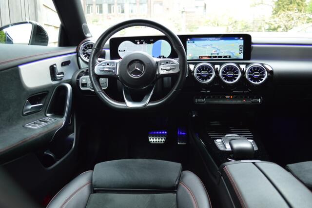 Mercedes-Benz CLA-KLASSE 250 e AMG Led Panorama Memory Distronic Burmester Camera 360 Night Pdc