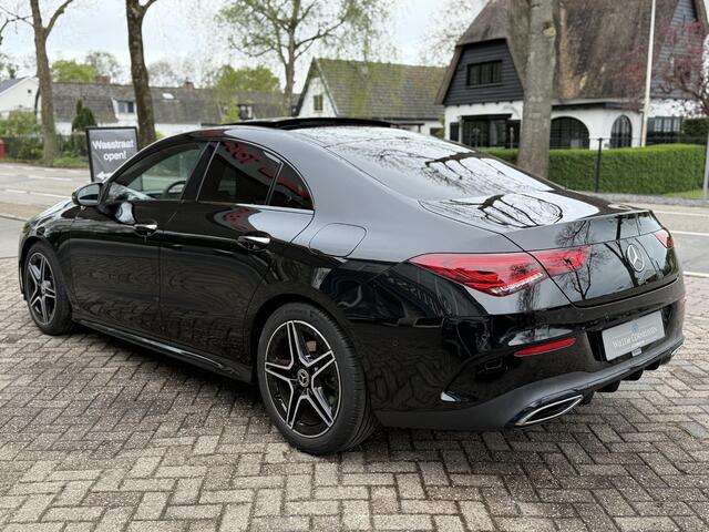 Mercedes-Benz CLA-KLASSE 200 AMG Pano Sfeer Camera Keyless Carplay Navi Stoelverw