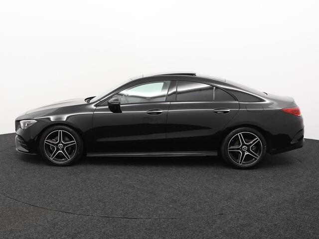 Mercedes-Benz CLA-KLASSE 180 | Panoramadak | AMG