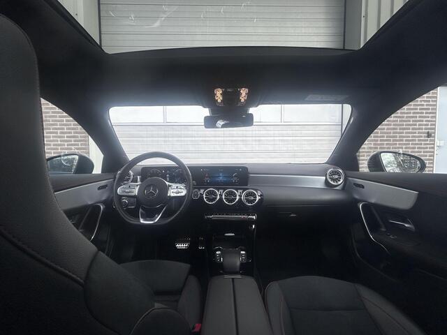 Mercedes-Benz CLA-KLASSE Shooting Brake 180 Business Solution AMG