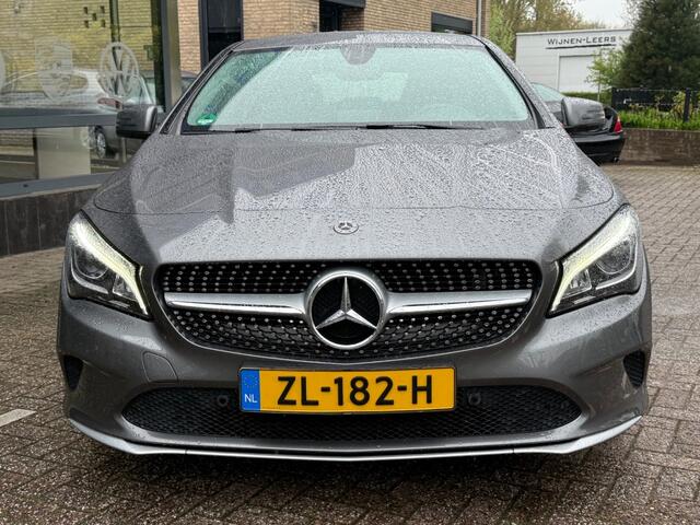 Mercedes-Benz CLA-KLASSE 180 Ambition Navi Xenon Cruise Camera PDC V+A