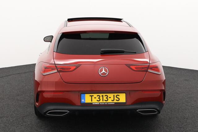 Mercedes-Benz CLA-KLASSE Shooting Brake 180 | Panoramadak | Nightpakket | Trekhaak |