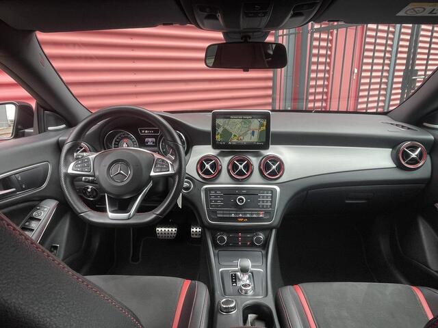 Mercedes-Benz CLA-KLASSE AMG 45 4MATIC | Harman / Kardon | Night Pakket