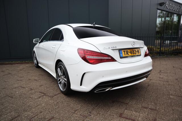 Mercedes-Benz CLA-KLASSE 180 Business Solution AMG Automaat AMG Navigatie Camera Xenon