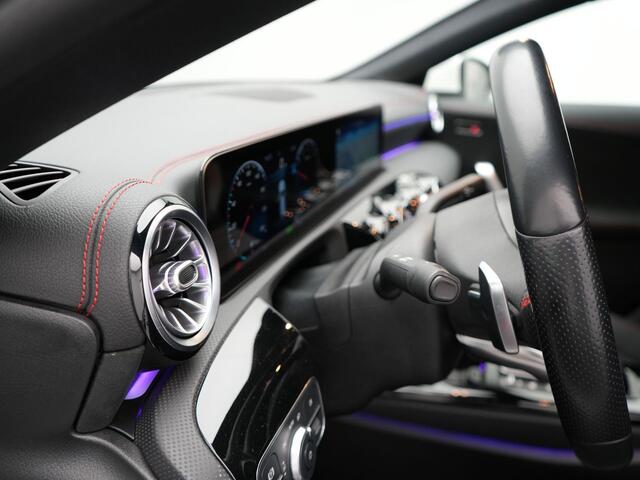 Mercedes-Benz CLA-KLASSE Shooting Brake 250 e AMG Plug In Hybrid 218pk Dealer O.H PHEV | Widescreen Navi | Camera | 19"L.M | Multibeam LED | Sfeerverlichting | Alcantara Sportstoelen Verwarmd | Apple Carplay | DAB |