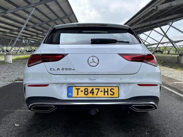 Mercedes-Benz CLA-KLASSE 250 e AMG Line | Panoramadak | Sfeerverlichting | Parkeercamera | Stoelverwarming | LED | Trekhaak |