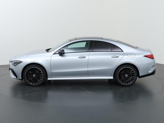 Mercedes-Benz CLA-KLASSE 250 e Coupé Business Solution AMG 250 e Business Solution AMG