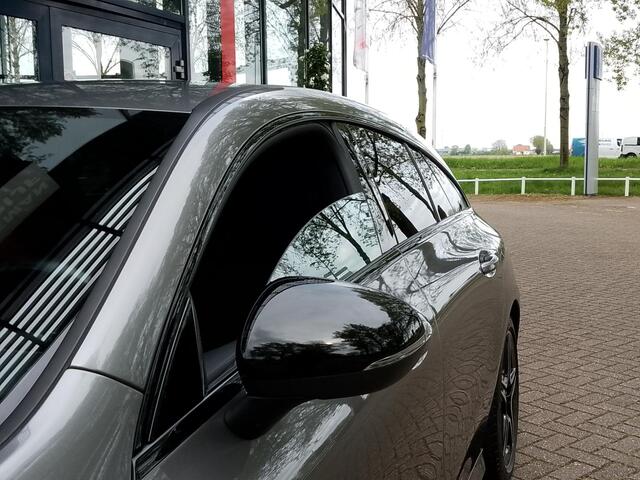 Mercedes-Benz CLA-KLASSE Shooting Brake 180 Business Solution AMG AUTOMAAT | Navi | ECC | Sfeerverlichting | PDC + Camera | Cruise Control | LM Velgen | Sportstoelen