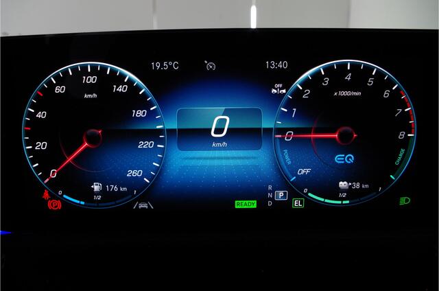 Mercedes-Benz CLA-KLASSE Shooting Brake 250 e AMG Line > 218pk/Pano.schuif/Matrix LED/Memory/AMG velgen/trekhaak...