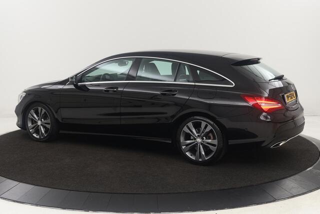 Mercedes-Benz CLA-KLASSE Shooting Brake 180 Business Solution | Stoelverwarming | Full LED | Half leder | Sportstoelen | Camera | Trekhaak | Navigatie | Park Assist | Cruise control | Airco | Bluetooth