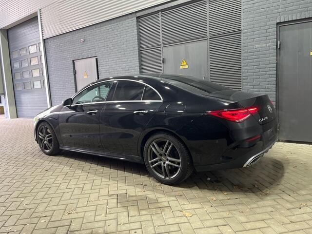 Mercedes-Benz CLA-KLASSE 250 AMG Line | Sportstoelen | Camera | PDC V+A | 18 Inch | Stoelverwarming