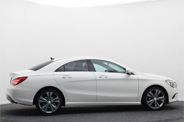 Mercedes-Benz CLA-KLASSE 180 Lease Edition
