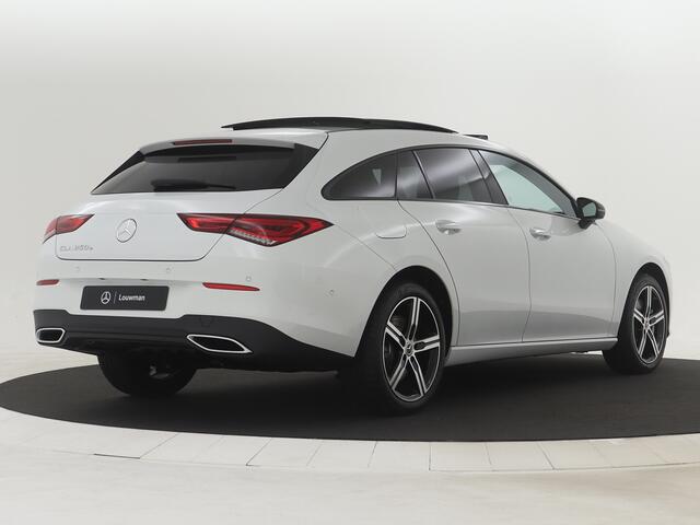 Mercedes-Benz CLA-KLASSE Shooting Brake 250 e Luxury Line | Panorama / schuifdak | Smartphone-integratie | Premium pakket | Nightpakket | Inclusief 24 maanden MB Certified garantie voor Europa.