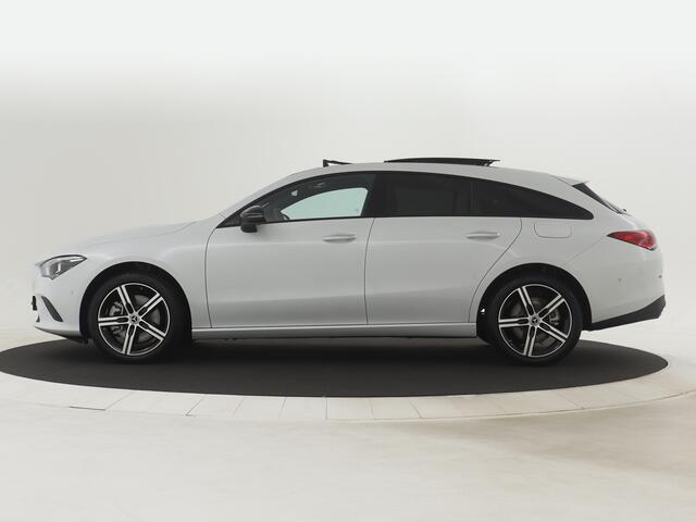 Mercedes-Benz CLA-KLASSE Shooting Brake 250 e Luxury Line | Panorama / schuifdak | Smartphone-integratie | Premium pakket | Nightpakket | Inclusief 24 maanden MB Certified garantie voor Europa.